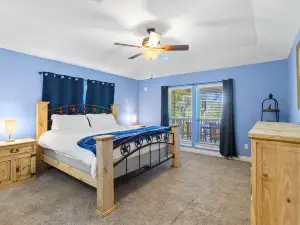 Waterfront Recreation Hideaway