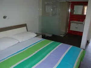 Modern Holiday Home with Terrace, Near the Sea
