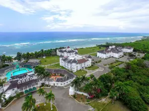 Seacastles Apartments