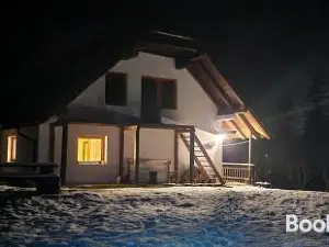 Bovec Home at Three Samoyeds