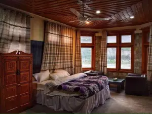 Chitral Guest House