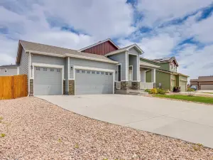 Stunning Peyton Retreat w/ Game Room, Private Yard