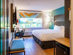 Tru by Hilton Kalamazoo