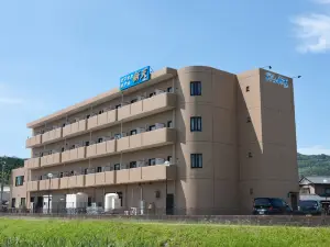 ビジネスホテル新天2010