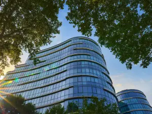 Paragraph Freedom Square, a Luxury Collection Hotel, Tbilisi