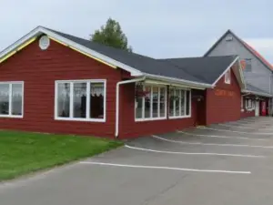 Hopewell Rocks Motel & Country Inn