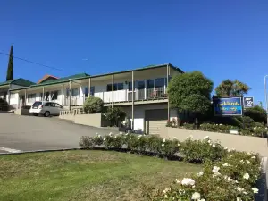 綠地汽車旅館