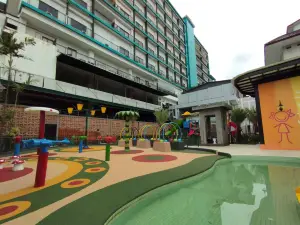 Hotel Gren Alia Tugu Tani