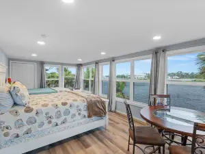 Priya’s Island- sleeps 10 with private dock