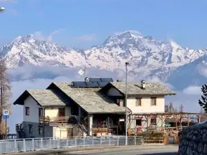 Hotel Chacaril
