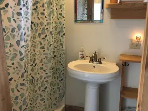 Waterfront Downeast Retreat on Pigeon Hill Rd in Steuben