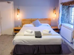 Mullions 51 B&B