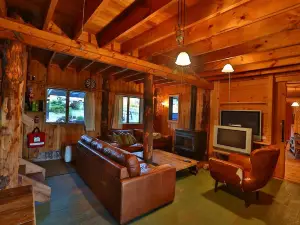Bruny Island Lodge