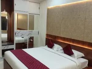 Lakshmi Mahal - V Inn