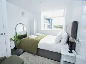 Compact   Stylish 1 Bedroom Apartment in Bradford