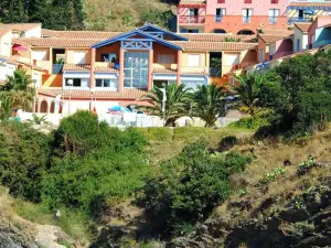 Sea View Duplex Apartment for 8