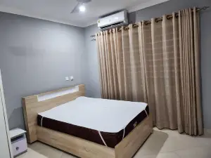 Spacious Luxury 3Bed Hse in Tema - Netflix Wi-fi