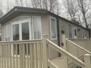 Charming 5-Beds Caravan in Beautiful Seton Sands