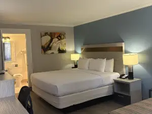 Best Western InnSuites Phoenix Hotel  Suites