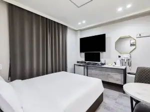 Osan JJ Hotel Osan Station Branch