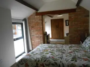 Callwood Farm Annex Guest Rooms