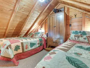 Dock & Lake Access! St Germain Getaway
