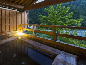 Sanyanagitei Ryokan