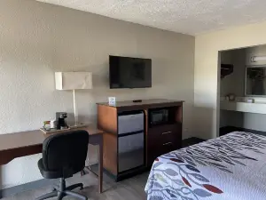 Red Roof Inn LaGrange