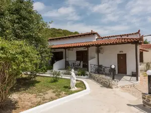 Strawberry Skiathos