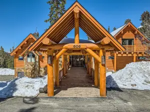 Bridge To Solitude 6 Bedroom Home