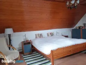 Kadarok Vendeghaza a Somlo-Hegyen