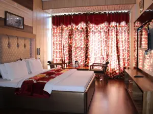 Hotel President