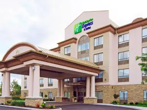 Holiday Inn Express & Suites OTTAWA AIRPORT by IHG
