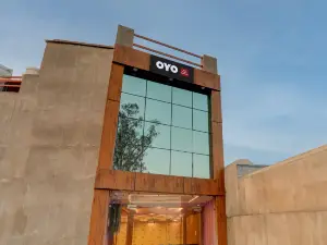 Super Hotel O Krishna Guest House and Restaurant