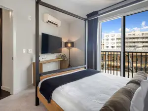 Designer 2BR | Gym, Parking