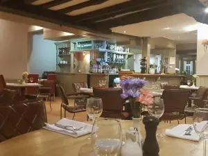 鈴鐺和瓶子飯店