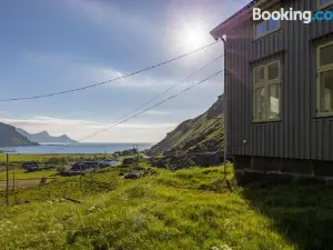 Feriehus Med Flott Havutsikt Ved Hauklandstranden
