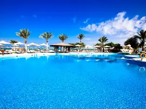 Mousa Coast Hotel & Spa