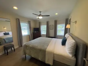 3-bedroom house with Pool