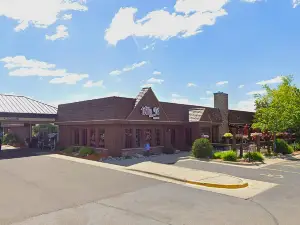 Alexandria Hotel & Conference Center