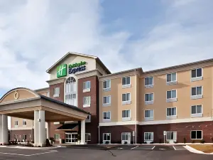 Holiday Inn Express & Suites Statesville by IHG