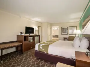 Quality Inn Tulsa Central