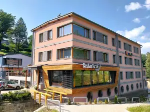法布里卡酒店