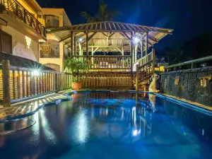 Sunset Villa