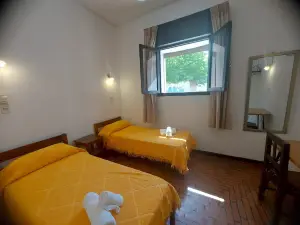 Hotel Asembal