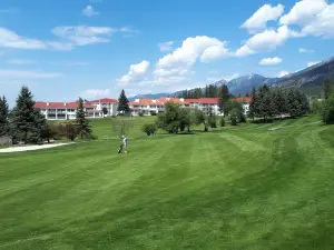 Mountain View Resort and Suites at Fairmont Hot Springs