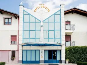 Hotel Ceretto