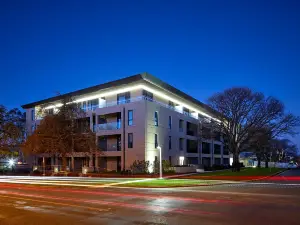 Knightsbridge Canberra