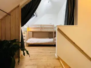 Stable Cottage with pre booked use of Indoor Swimming Pool