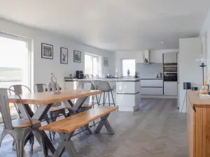 Daisy Cottage